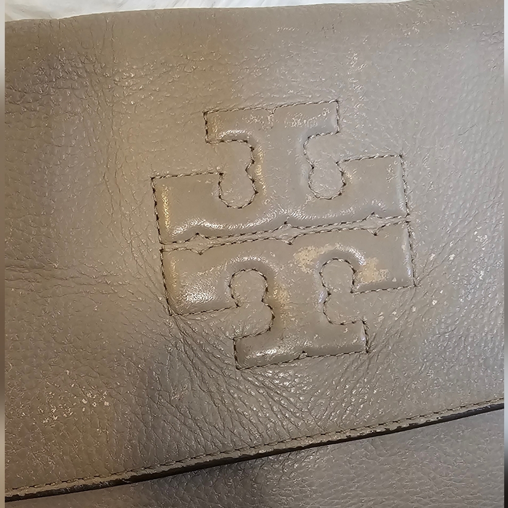 Tory Burch Gray Leather Crossbody Bag - Picture 2 of 13